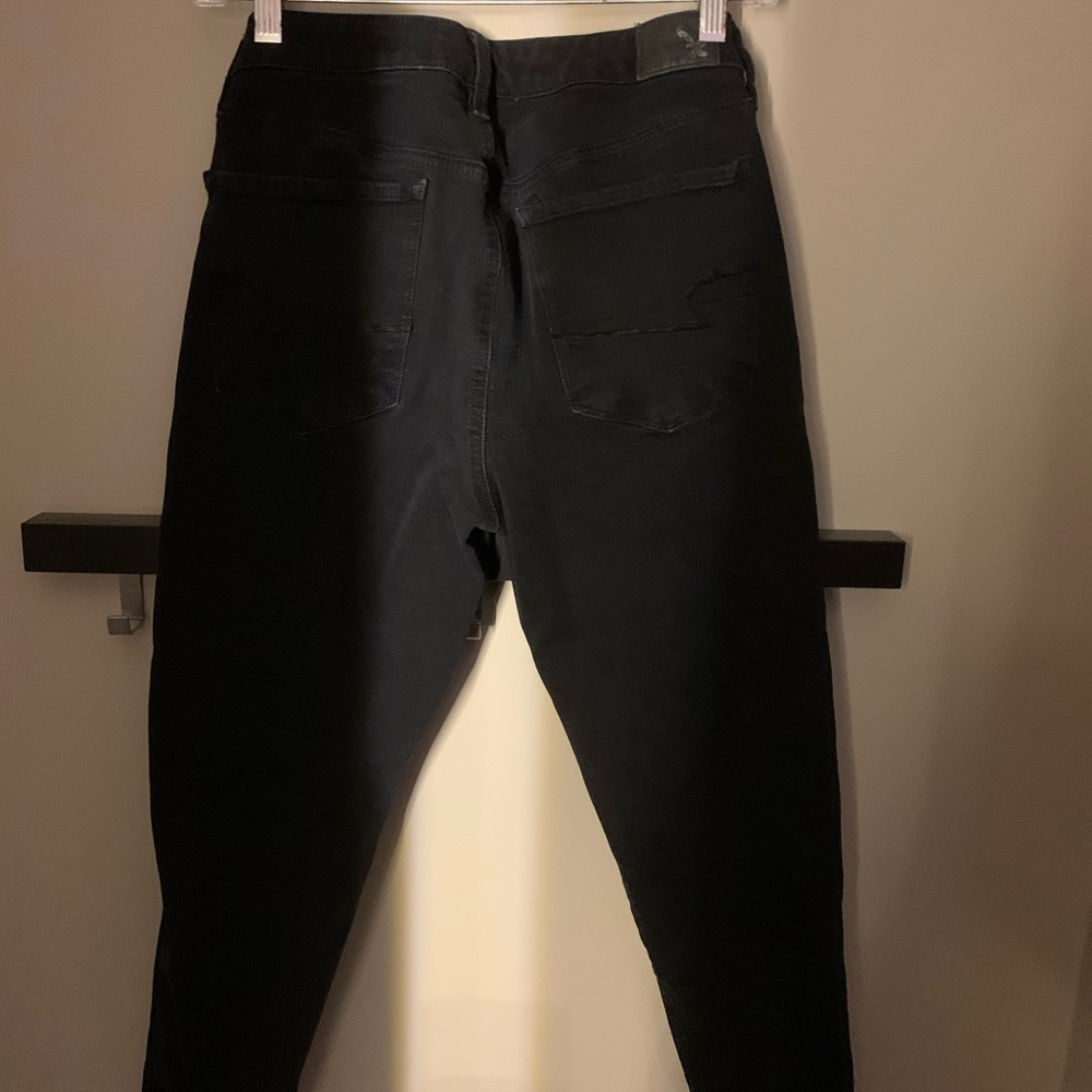 Low waisted black skinny jeans from American Eagle